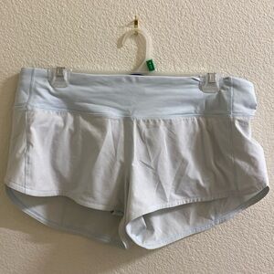 Lululemon 8 Regular Shorts